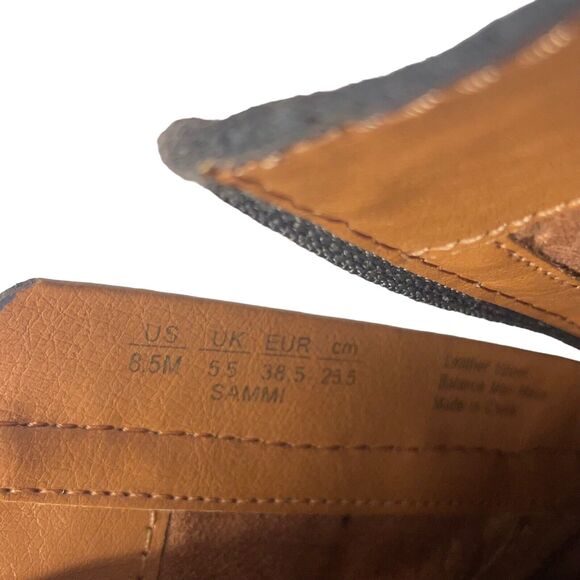 Zodiac Sammi Women's 8.5 M Gray Suede Leather Boot Bootie Western Buckle Accent - Picture 11 of 12